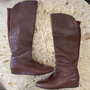 STUART WEITZMAN Justmine Boots